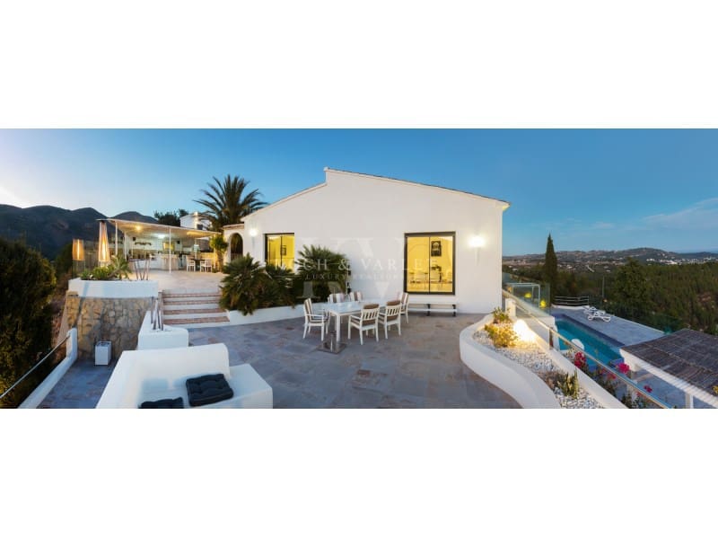 5 chambre Finca/Maison de Campagne à vendre à Benissa avec piscine - 2 480 000 € (Ref: 9978545)