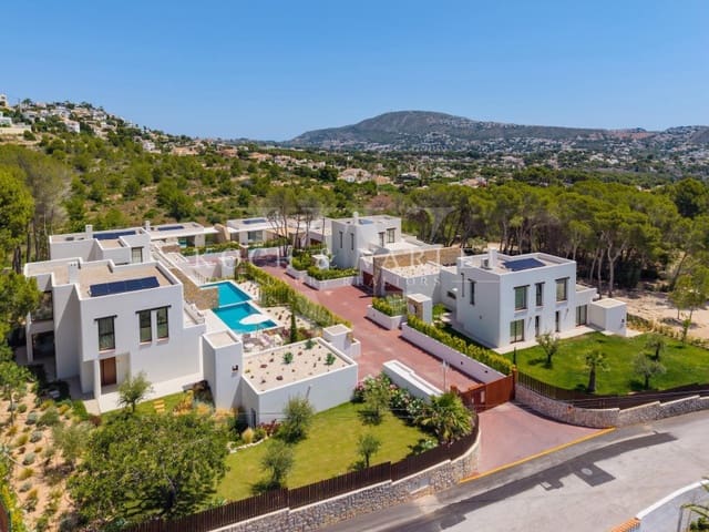 3 Zimmer Villa zu verkaufen in Pinar del Advocat - Cometa, Teulada-Moraira mit Pool Garage - 1.750.000 € (Ref: 9978546)