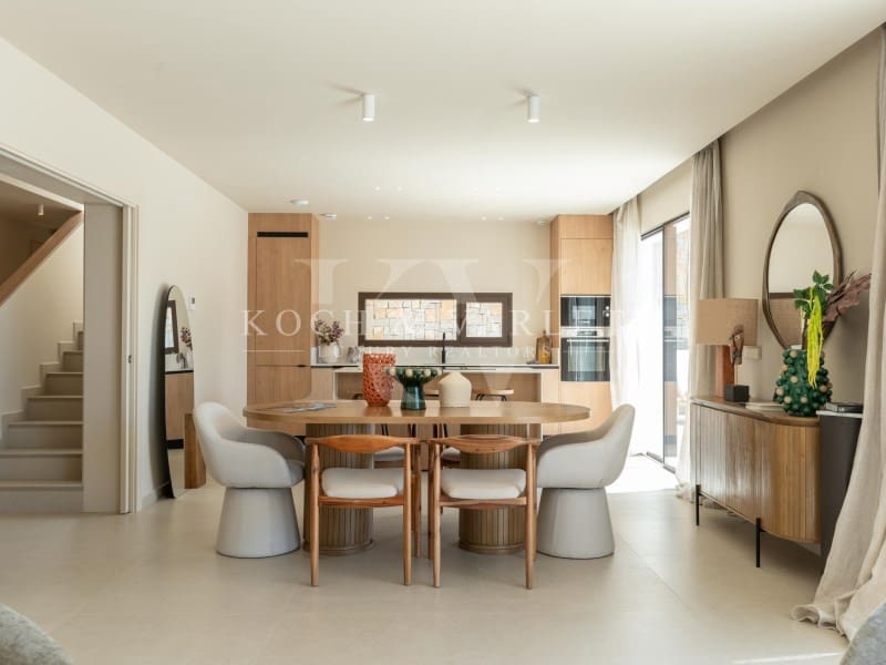 3 slaapkamer Villa te koop in Moraira met zwembad garage - € 1.750.000 (Ref: 9978547)
