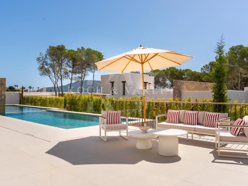 3 slaapkamer Villa te koop in Moraira met zwembad garage - € 1.750.000 (Ref: 9978547)