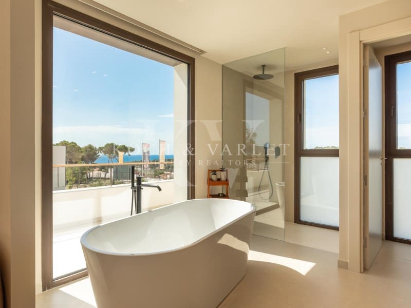 3 slaapkamer Villa te koop in Moraira met zwembad garage - € 1.750.000 (Ref: 9978547)