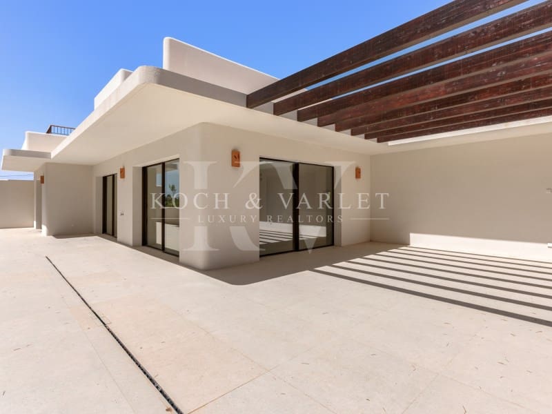 3 slaapkamer Villa te koop in Moraira met zwembad garage - € 1.690.000 (Ref: 9978548)