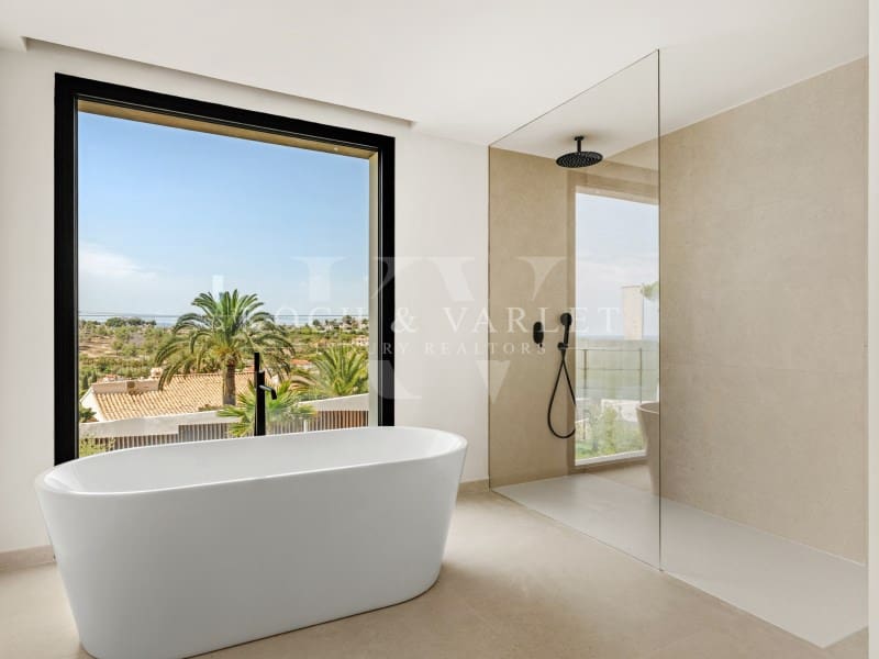3 slaapkamer Villa te koop in Moraira met zwembad garage - € 1.690.000 (Ref: 9978548)