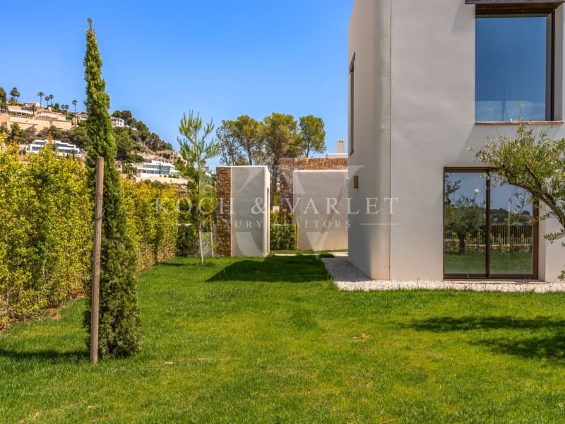 3 slaapkamer Villa te koop in Moraira met zwembad garage - € 1.690.000 (Ref: 9978548)