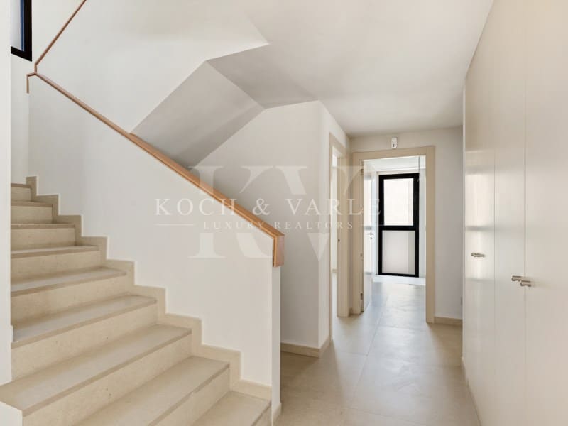 3 Zimmer Villa zu verkaufen in Moraira mit Pool Garage - 1.690.000 € (Ref: 9978549)