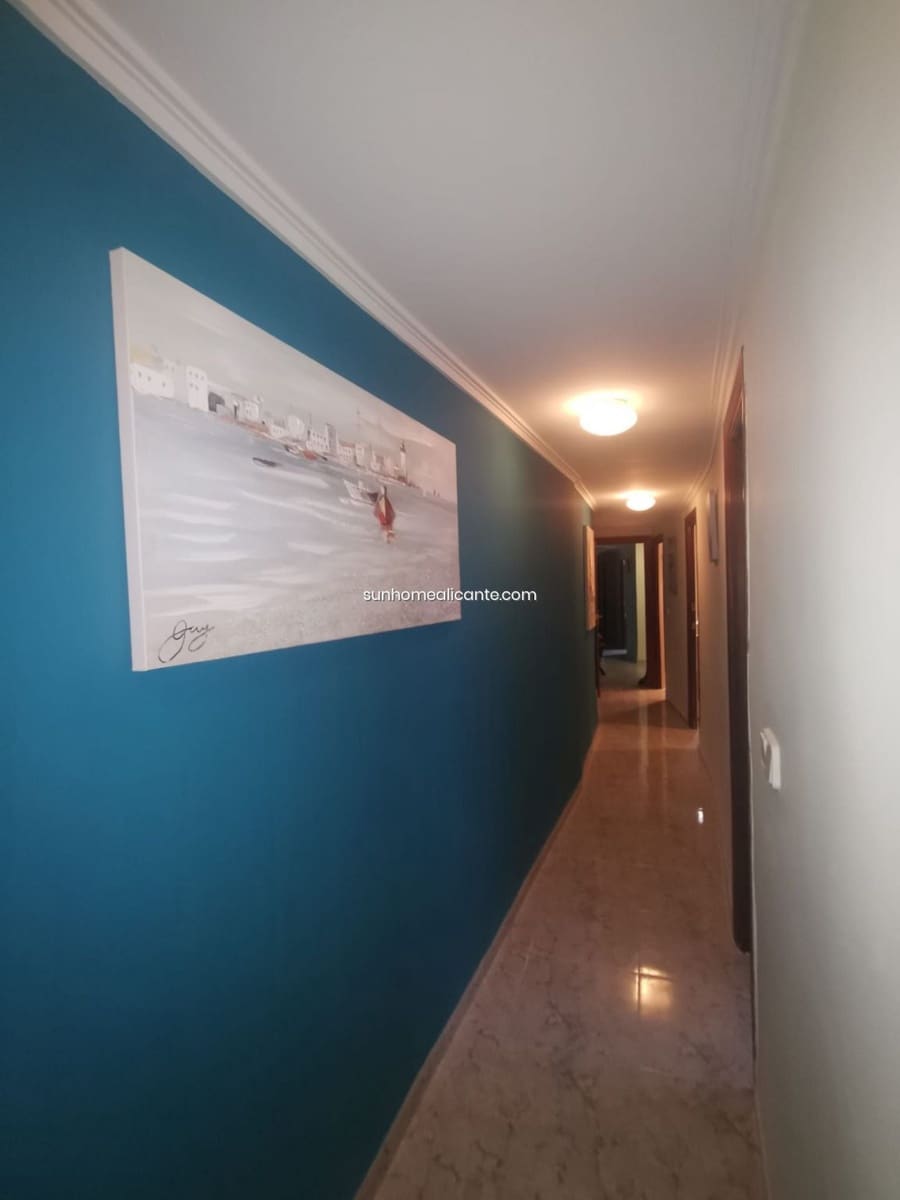 4 bedroom Apartment for rent in Alicante / Alacant city - € 350 (Ref: 8710687)