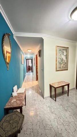 4 makuuhuone Huoneisto vuokrattavana paikassa Alicante kaupunki - 350 € (Ref: 8710687)