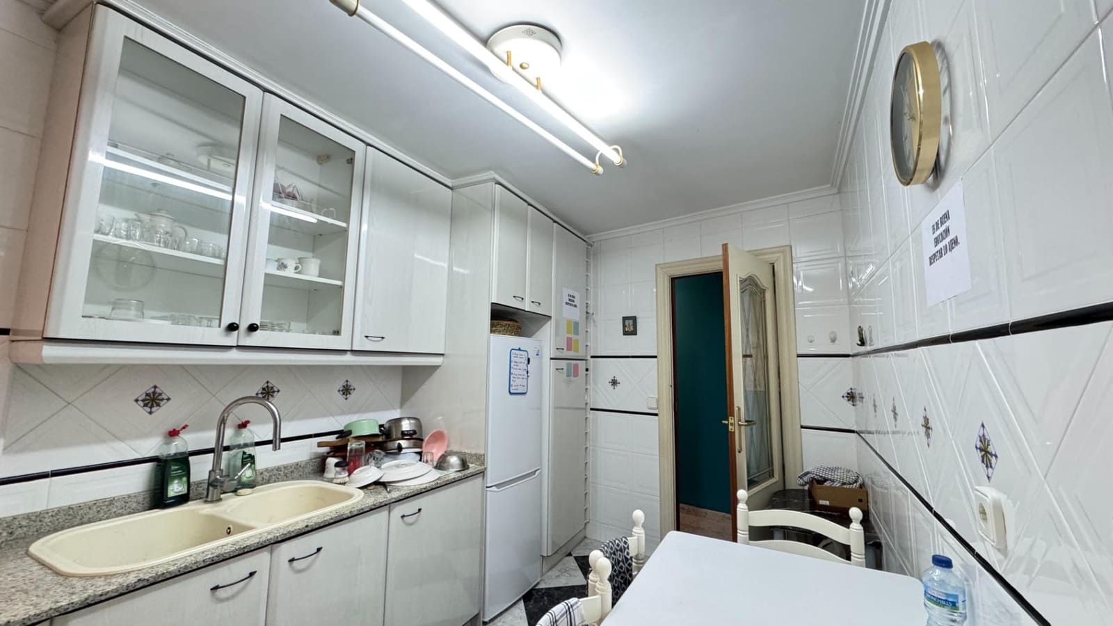 4 makuuhuone Huoneisto vuokrattavana paikassa Alicante kaupunki - 350 € (Ref: 8710687)