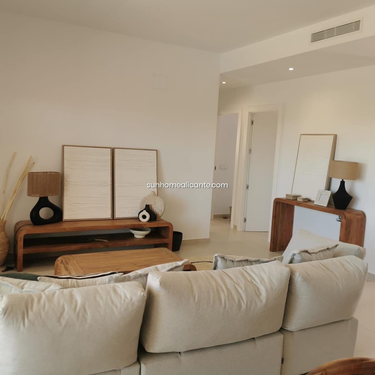 Piso de 2 habitaciones en Pinar de Campoverde en venta con piscina garaje - 244.900 € (Ref: 8710709)