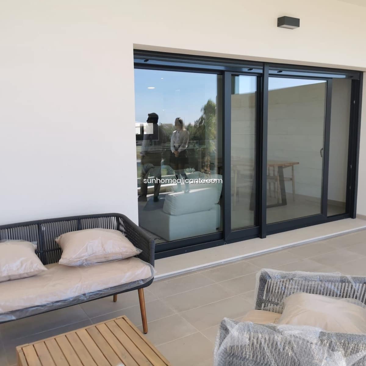 Piso de 2 habitaciones en Pinar de Campoverde en venta con piscina garaje - 244.900 € (Ref: 8710709)