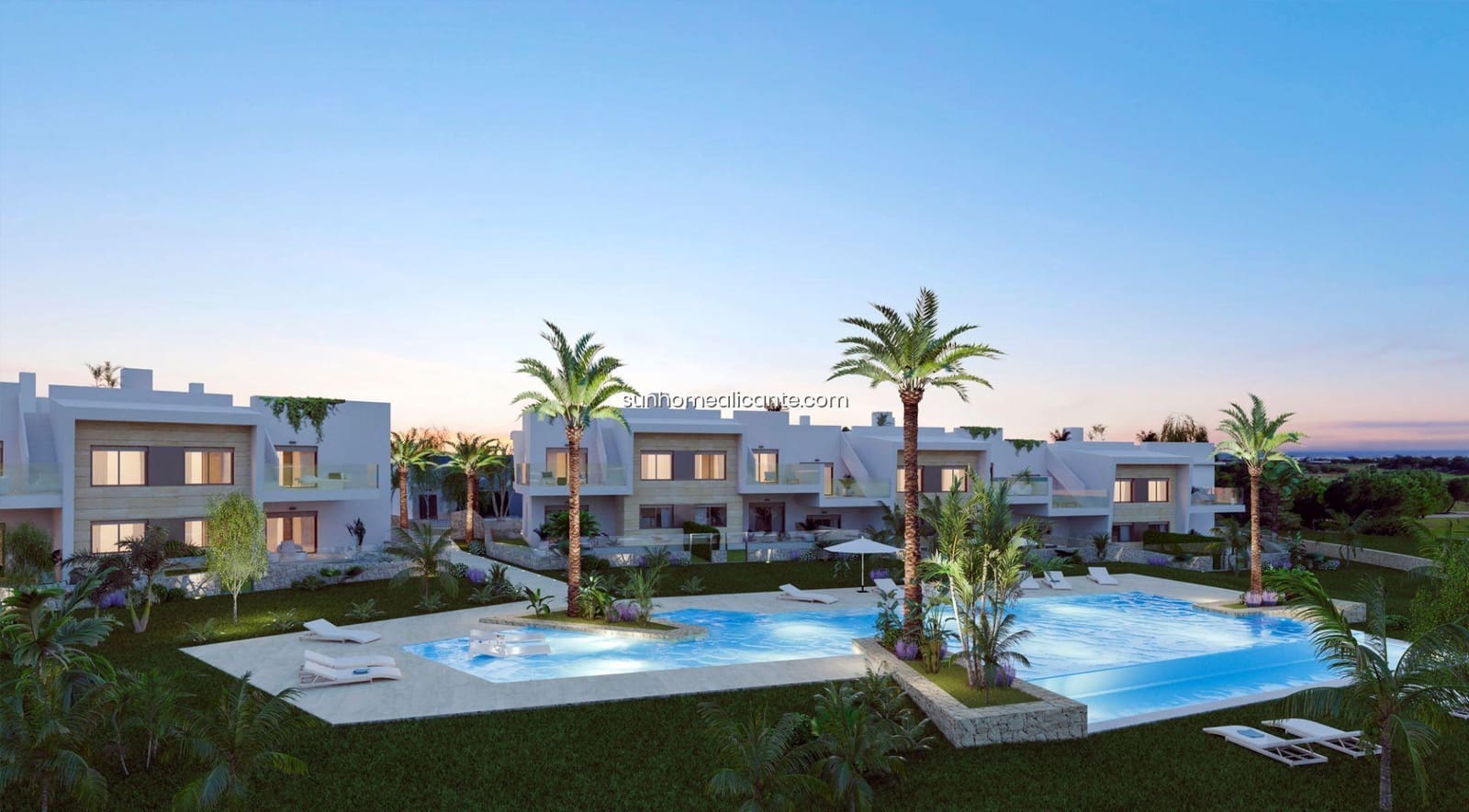 Piso de 2 habitaciones en Pinar de Campoverde en venta con piscina garaje - 244.900 € (Ref: 8710709)