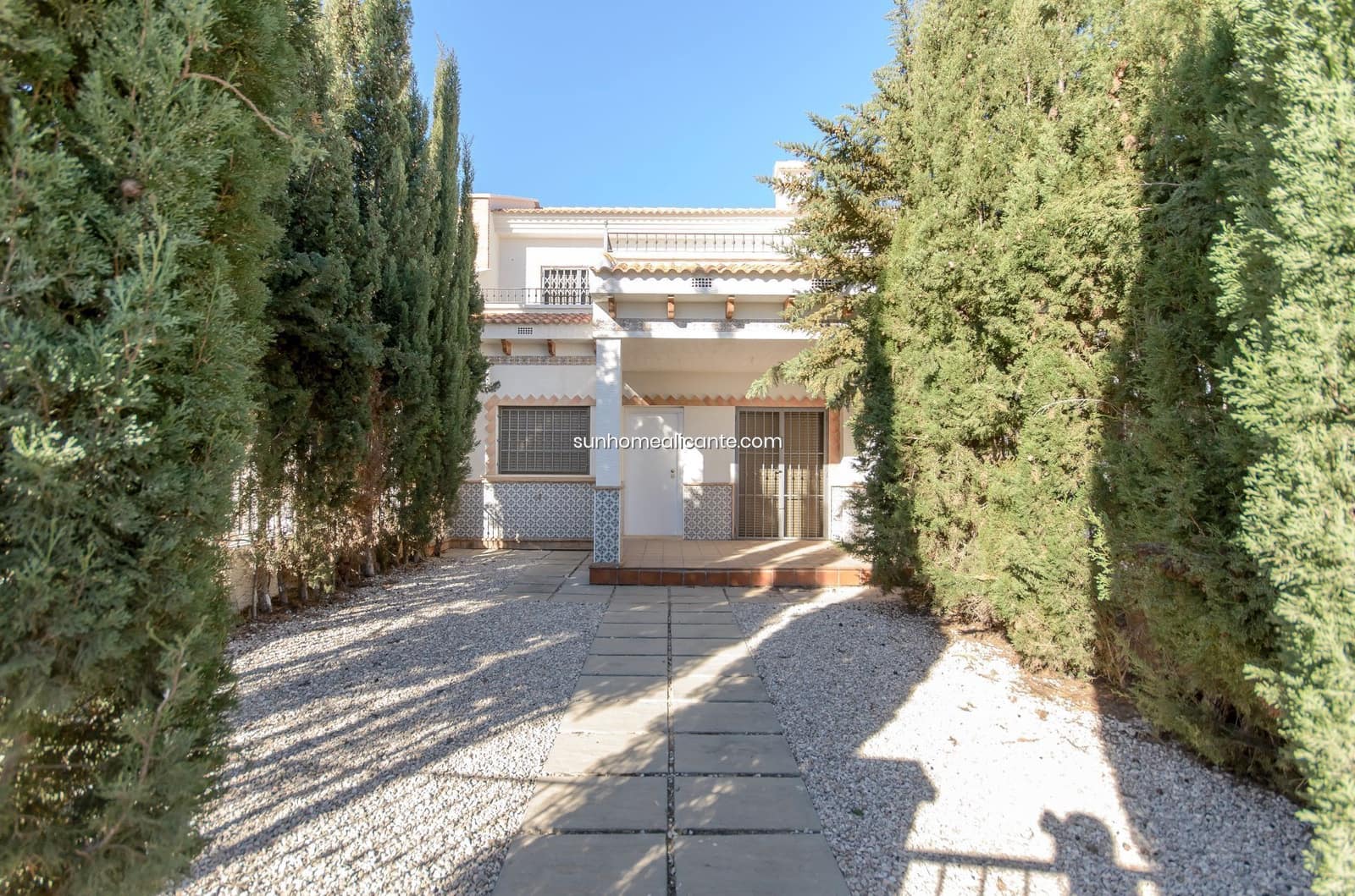 3 bedroom Villa for sale in San Miguel de Salinas with pool garage - € 228,000 (Ref: 8710711)