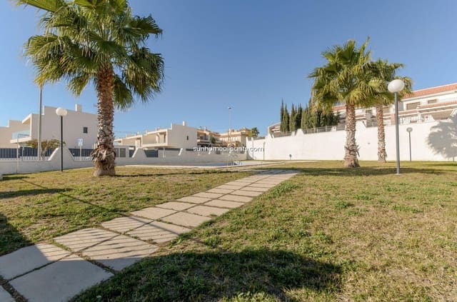 3 soverom Villa til salgs i San Miguel de Salinas med svømmebasseng garasje - € 228 000 (Ref: 8710711)