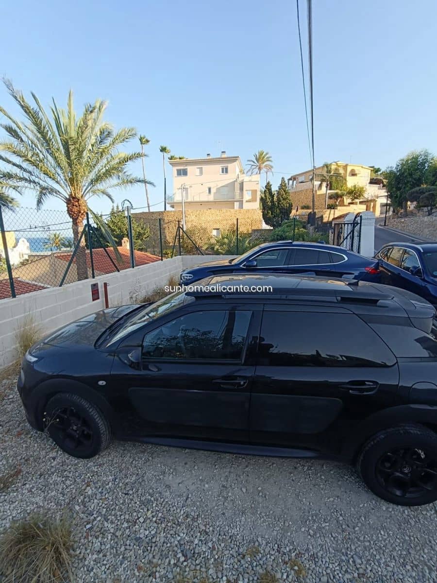 3 bedroom Villa for sale in El Campello with pool garage - € 475,000 (Ref: 8752607)