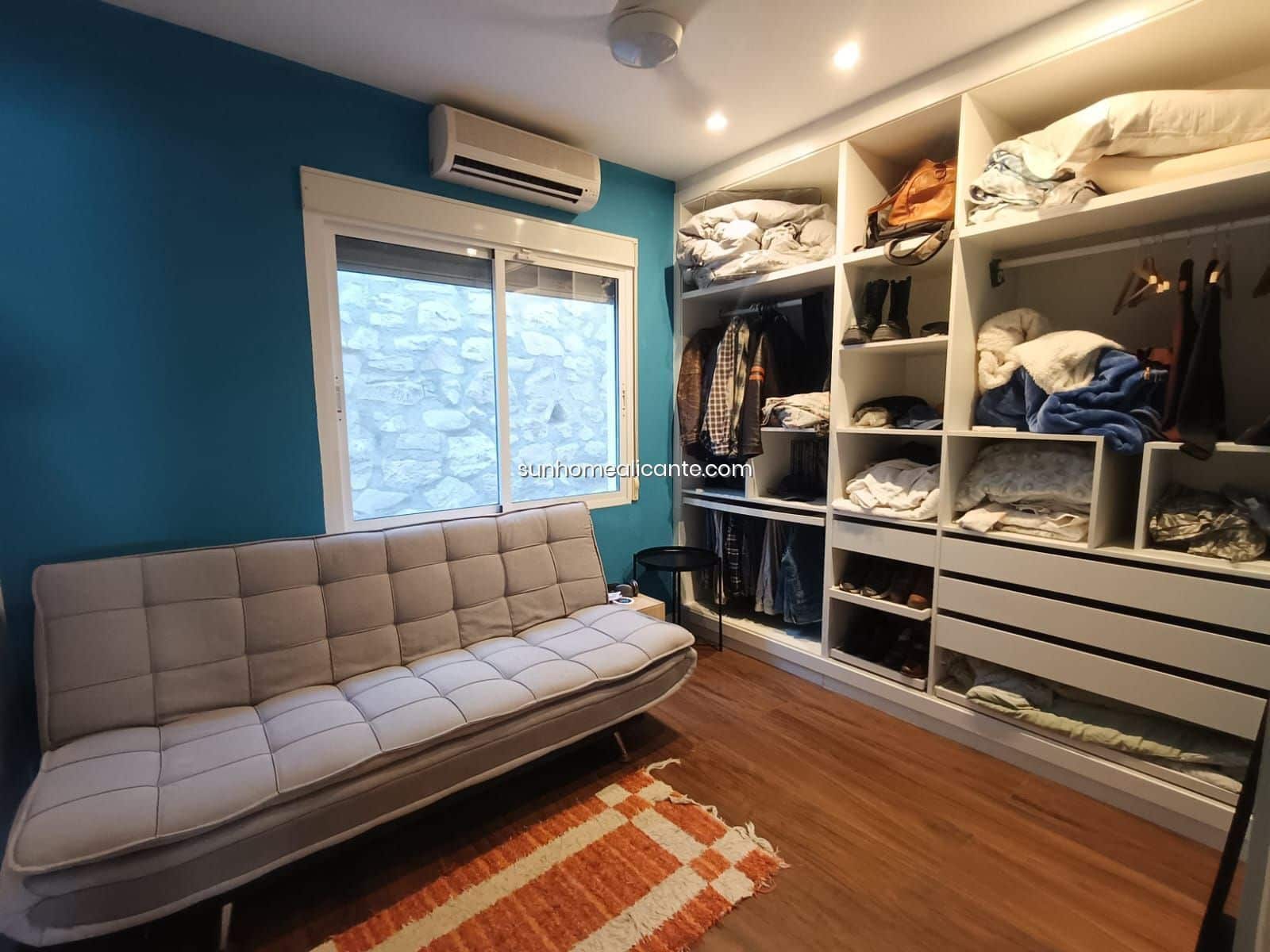 3 bedroom Villa for sale in El Campello with pool garage - € 475,000 (Ref: 8752607)