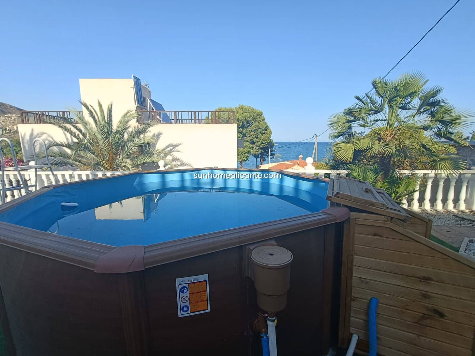3 bedroom Villa for sale in El Campello with pool garage - € 475,000 (Ref: 8752607)