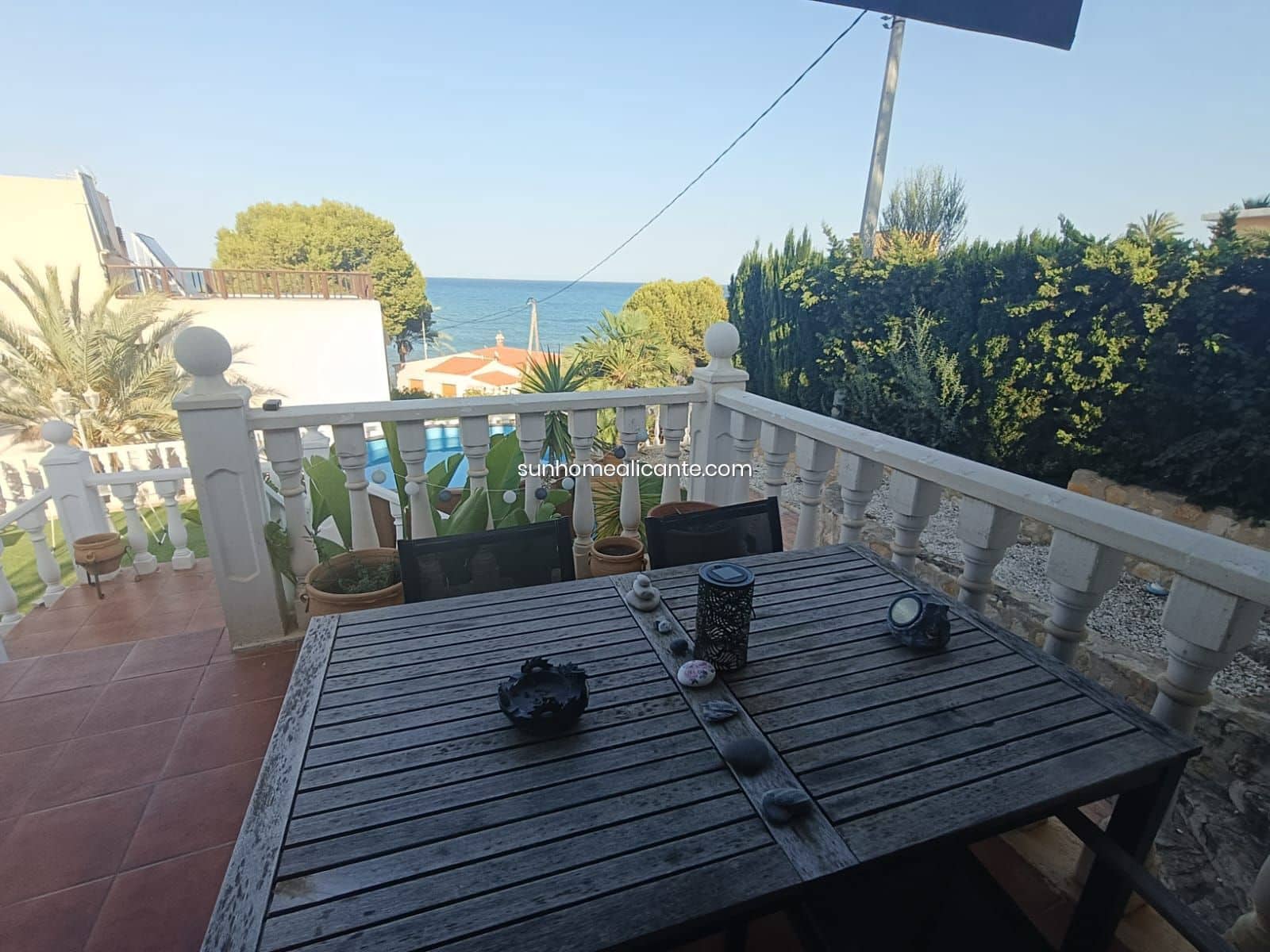 3 bedroom Villa for sale in El Campello with pool garage - € 475,000 (Ref: 8752607)