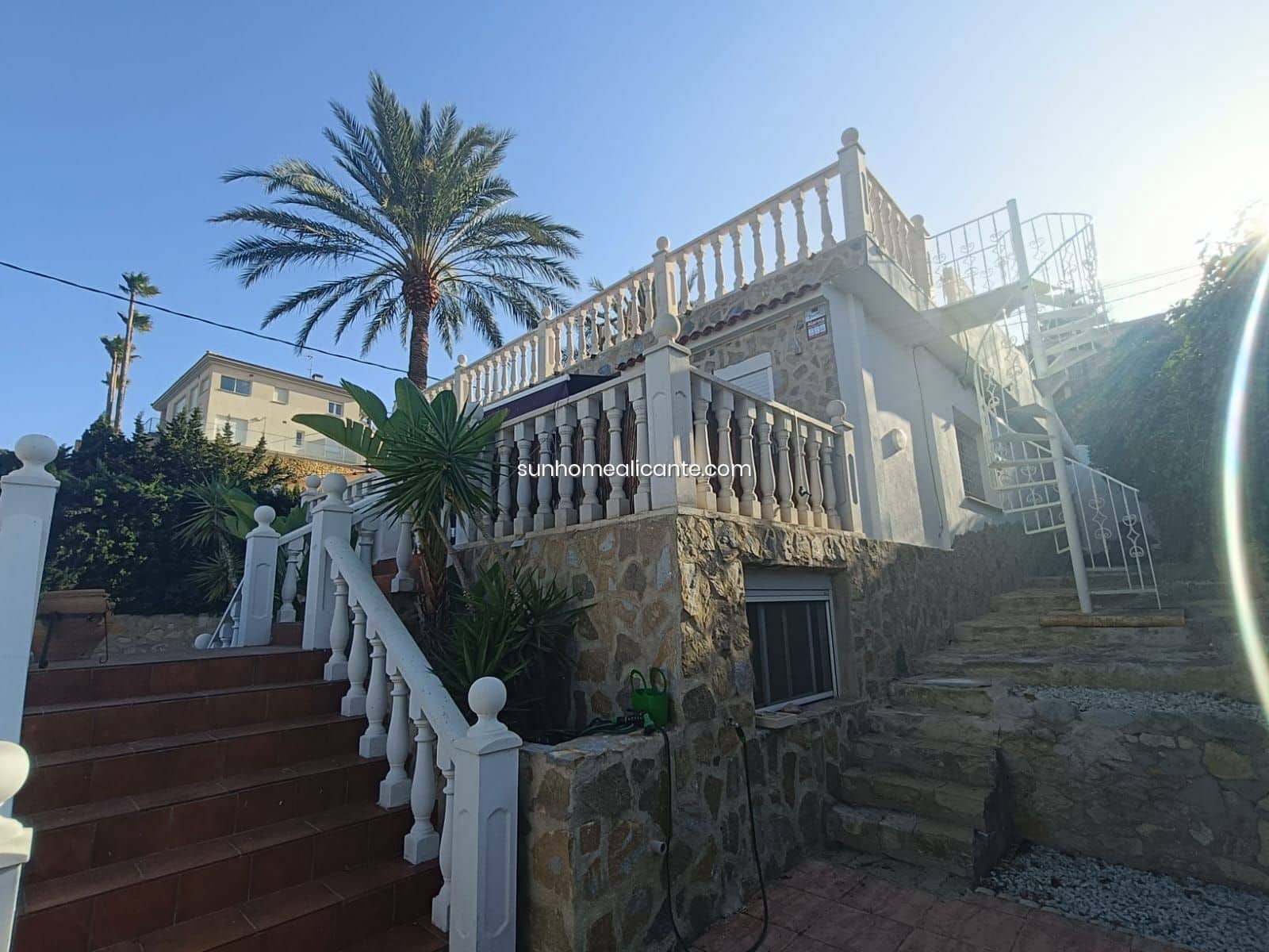 3 bedroom Villa for sale in El Campello with pool garage - € 475,000 (Ref: 8752607)