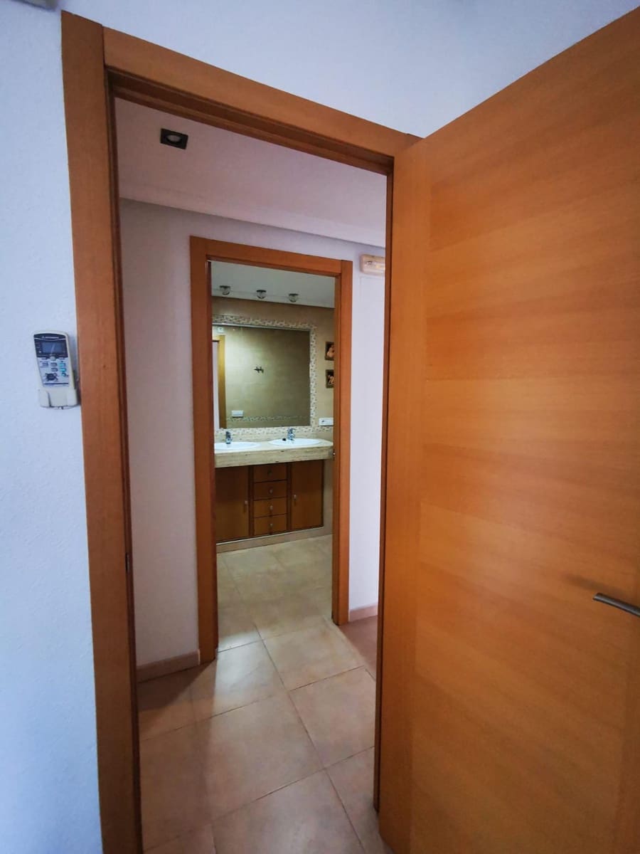 2 sovrum Lägenhet till salu i Alicante stad - 330 000 € (Ref: 8843466)