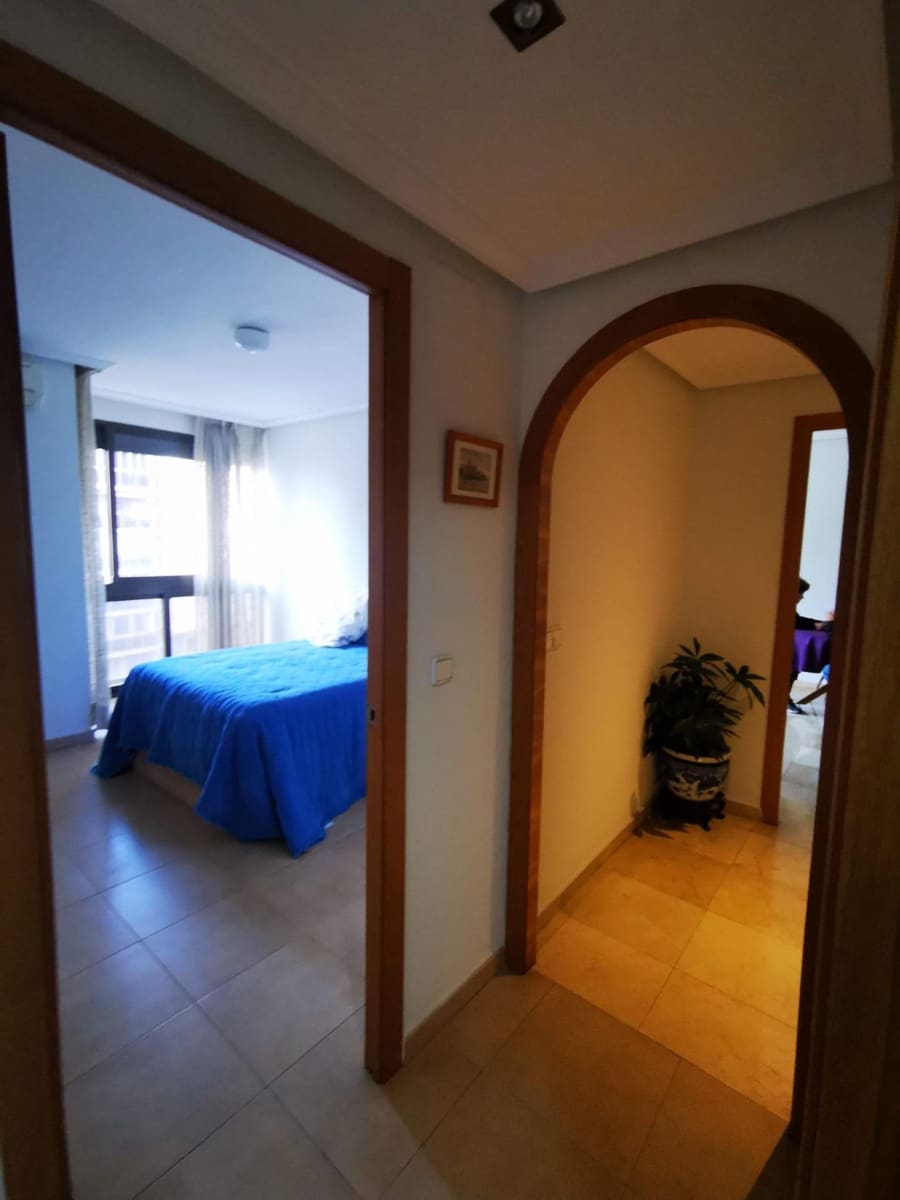 2 sovrum Lägenhet till salu i Alicante stad - 330 000 € (Ref: 8843466)