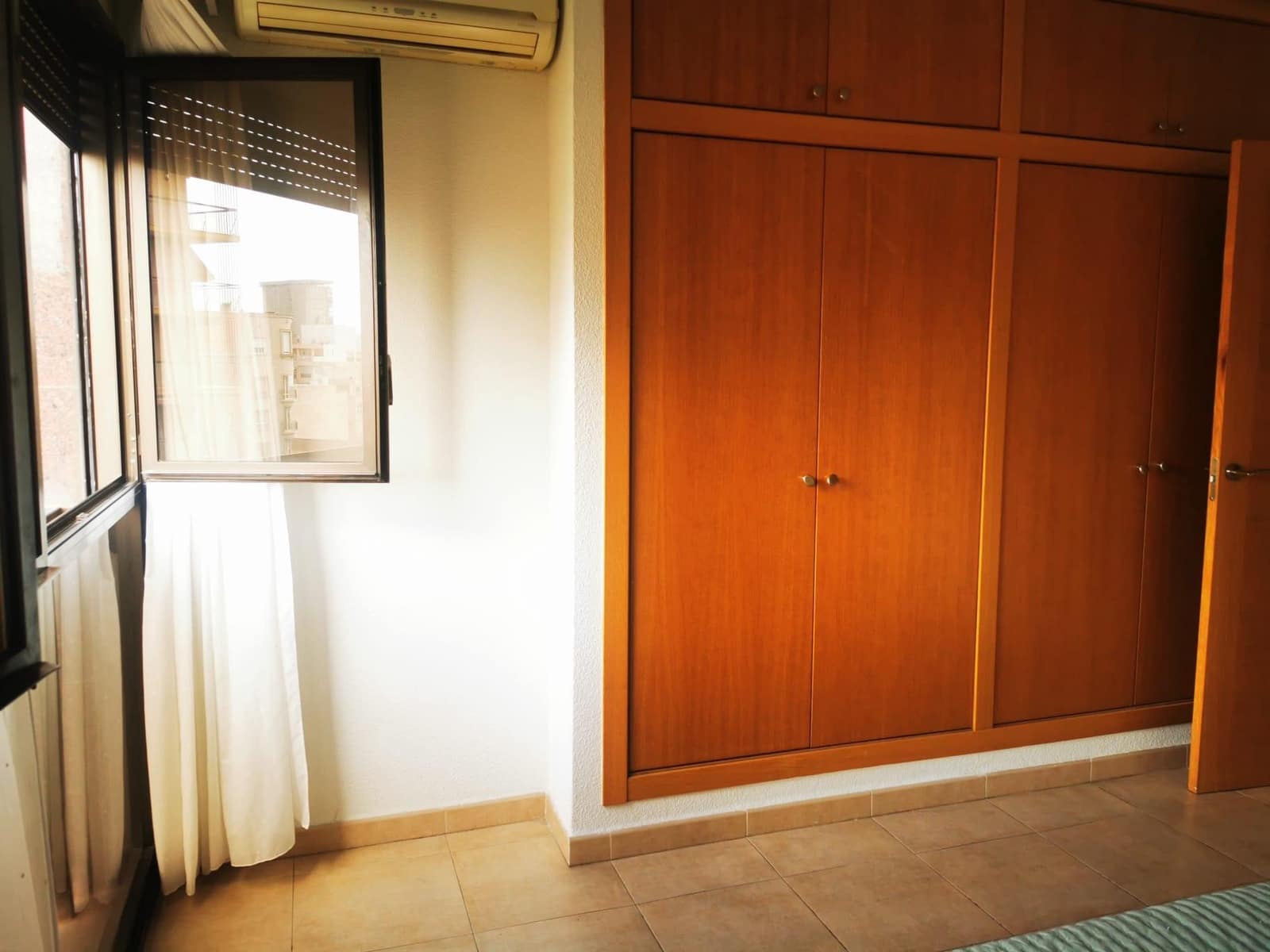 2 sovrum Lägenhet till salu i Alicante stad - 330 000 € (Ref: 8843466)