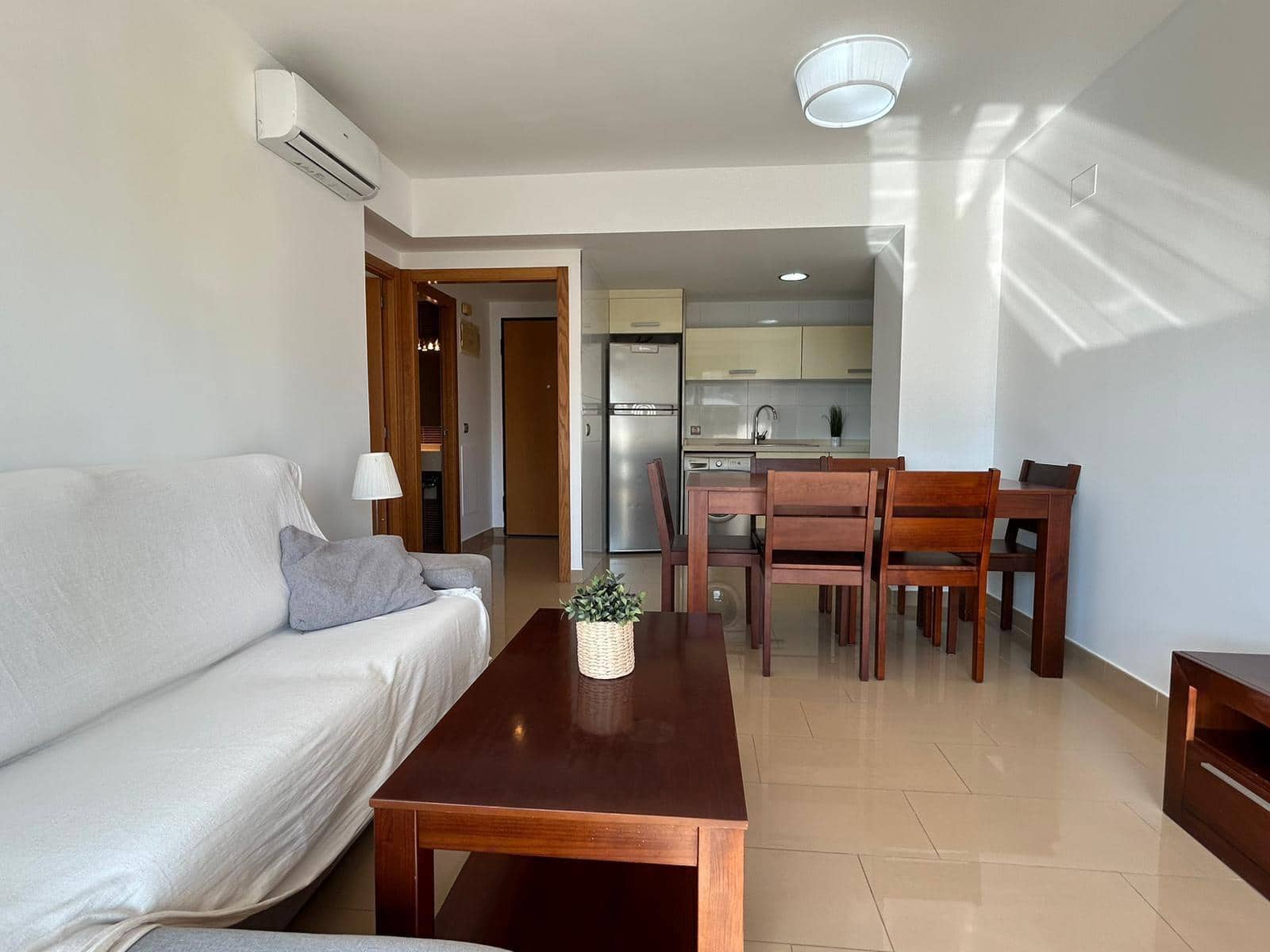 1 bedroom Flat for sale in Alicante / Alacant city with pool - € 312,500 (Ref: 8847491)