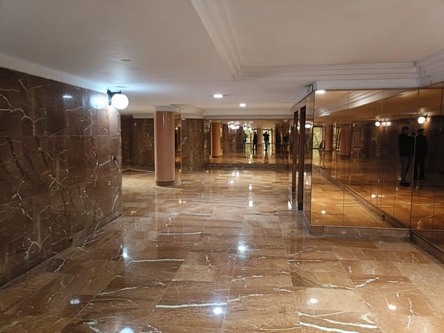 Piso de 4 habitaciones en Alicante / Alacant ciudad en venta - 413.000 € (Ref: 8881823)