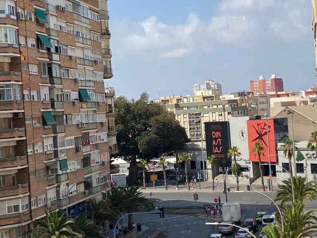 4 chambre Appartement à vendre à Alicante ville - 380 000 € (Ref: 9236910)