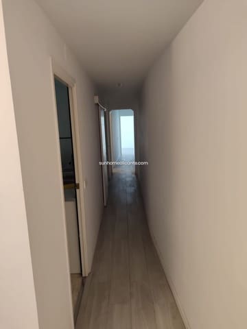 3 soveværelse Lejlighed til leje i Alicante by - € 1.200 (Ref: 9236911)