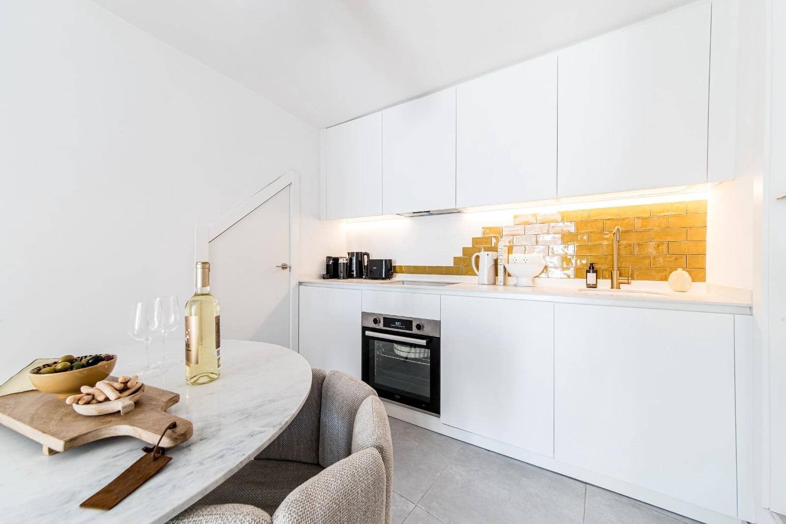 3 makuuhuone Kattohuoneisto myytävänä paikassa Alicante kaupunki - 360 000 € (Ref: 9236912)