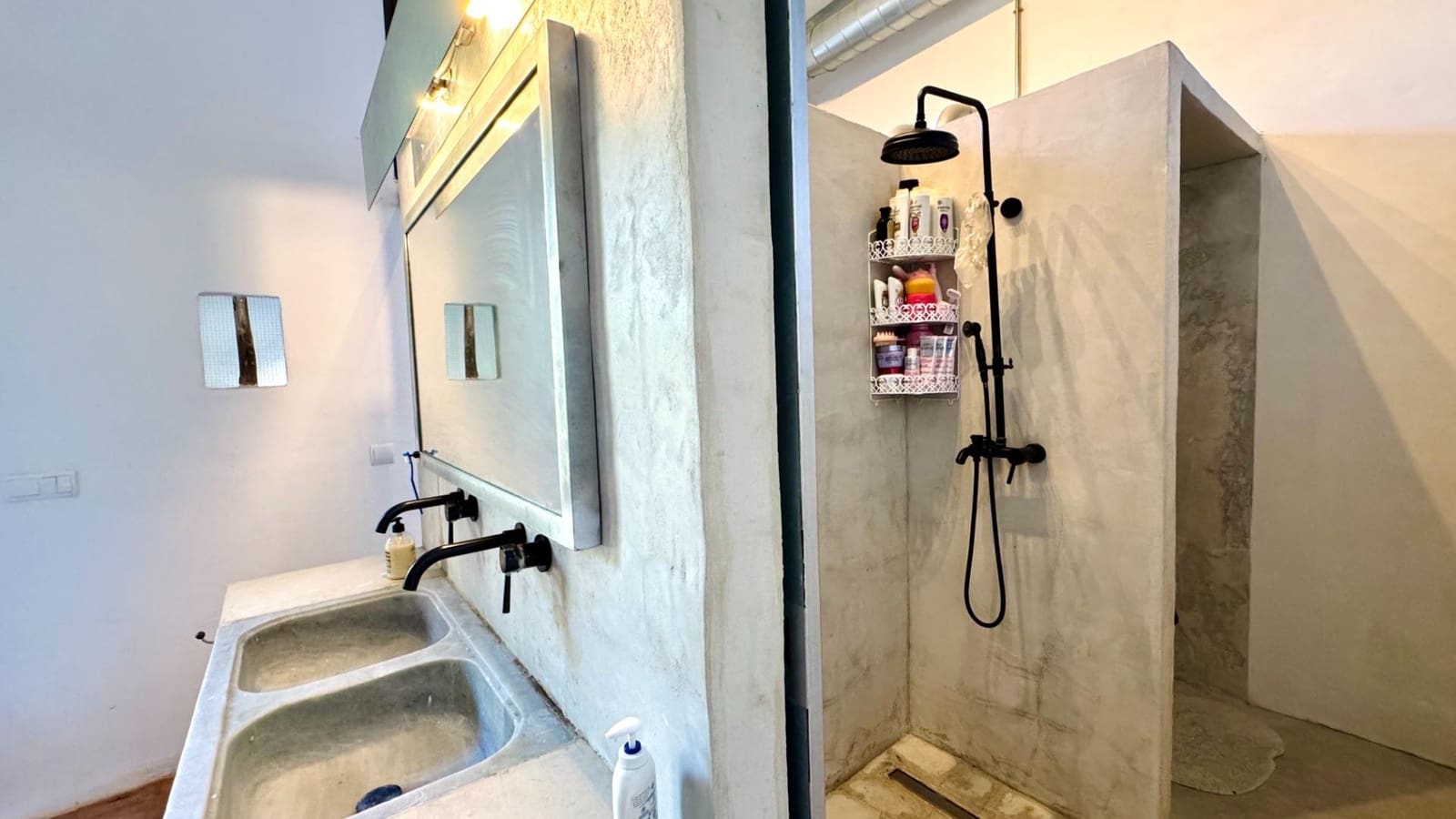 3 bedroom Villa for sale in Muchamiel / Mutxamel with pool - € 595,000 (Ref: 9236914)