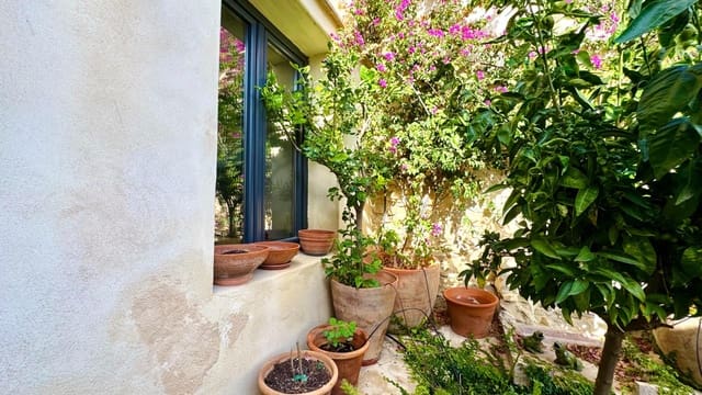 Chalet de 3 habitaciones en Muchamiel / Mutxamel en venta con piscina - 595.000 € (Ref: 9236914)