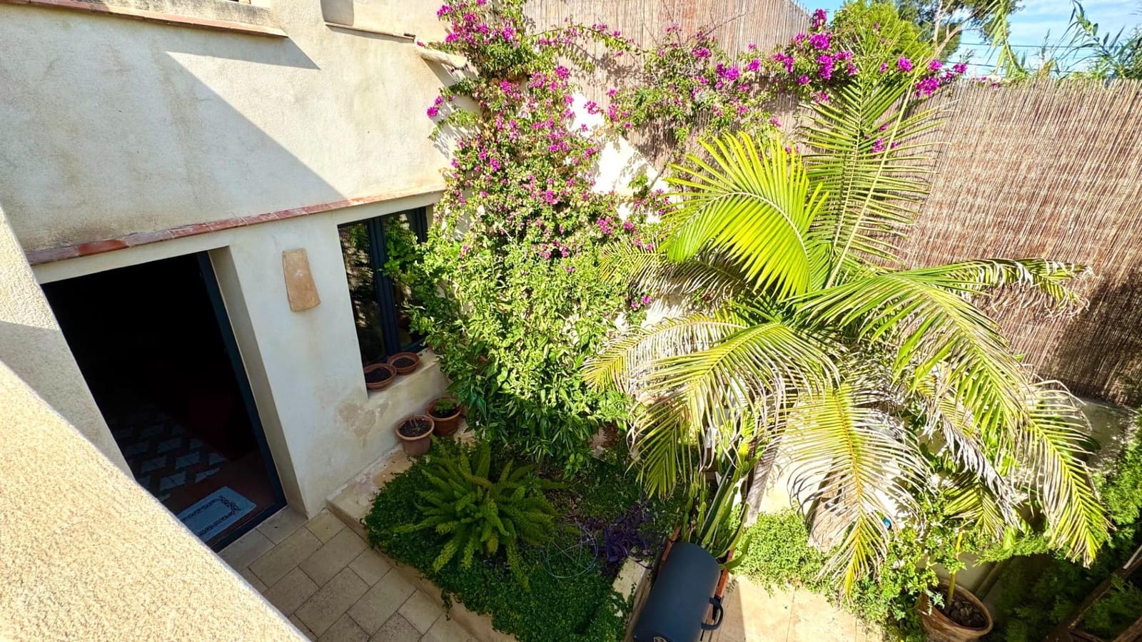 3 bedroom Villa for sale in Muchamiel / Mutxamel with pool - € 595,000 (Ref: 9236914)