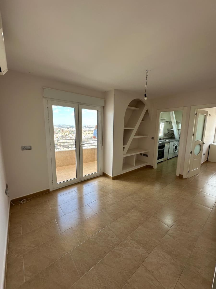 1 bedroom Apartment for rent in Alicante / Alacant city - € 800 (Ref: 9264568)