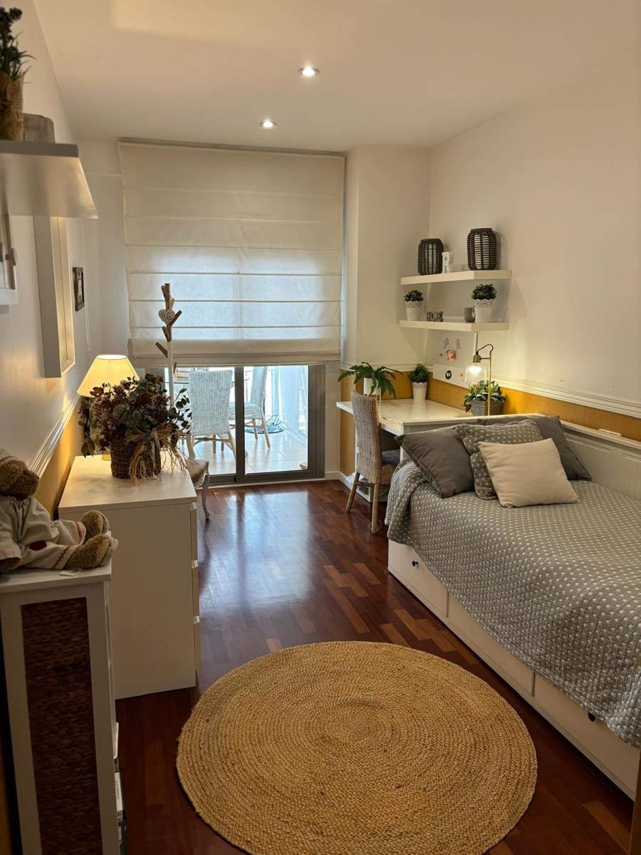 4 soveværelse Lejlighed til salg i Alcoy / Alcoi med garage - € 460.000 (Ref: 9269752)