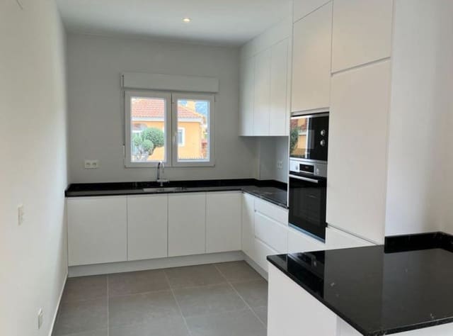 2 makuuhuone Huvila myytävänä paikassa La Romana mukana uima-altaan - 220 000 € (Ref: 9306387)