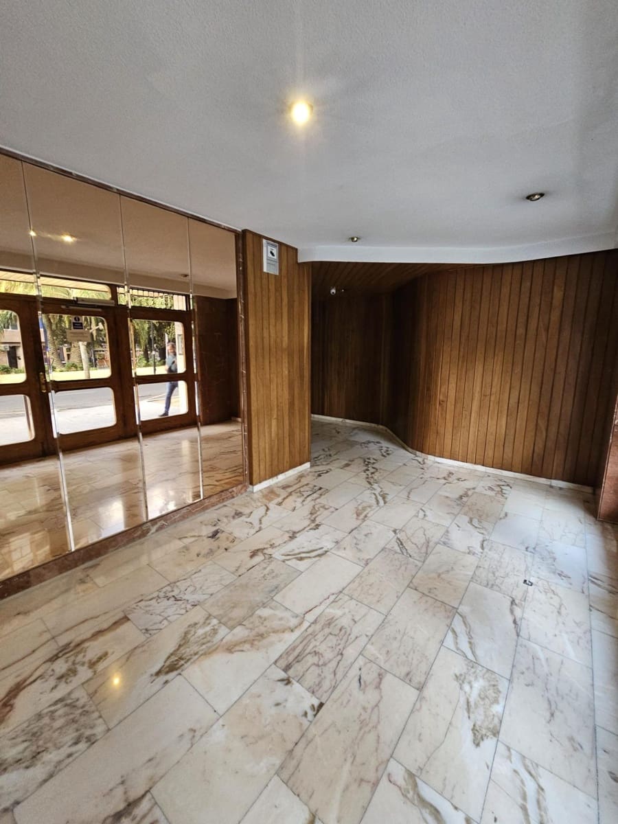 3 soveværelse Lejlighed til salg i Alicante by - € 290.000 (Ref: 9349574)