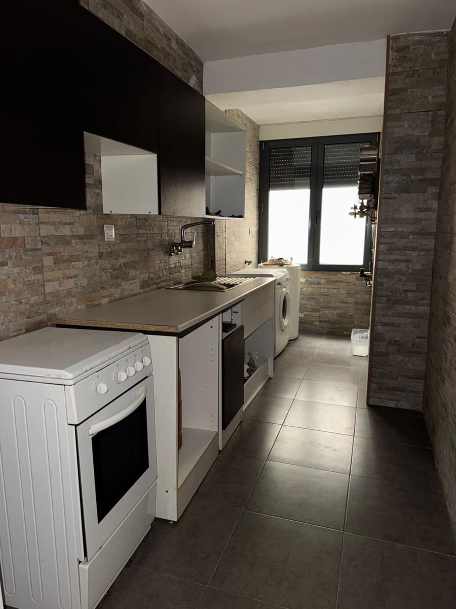 2 sypialnia Mieszkanie na sprzedaż w Miasto Alicante / Alacant - 155 000 € (Ref: 9349575)