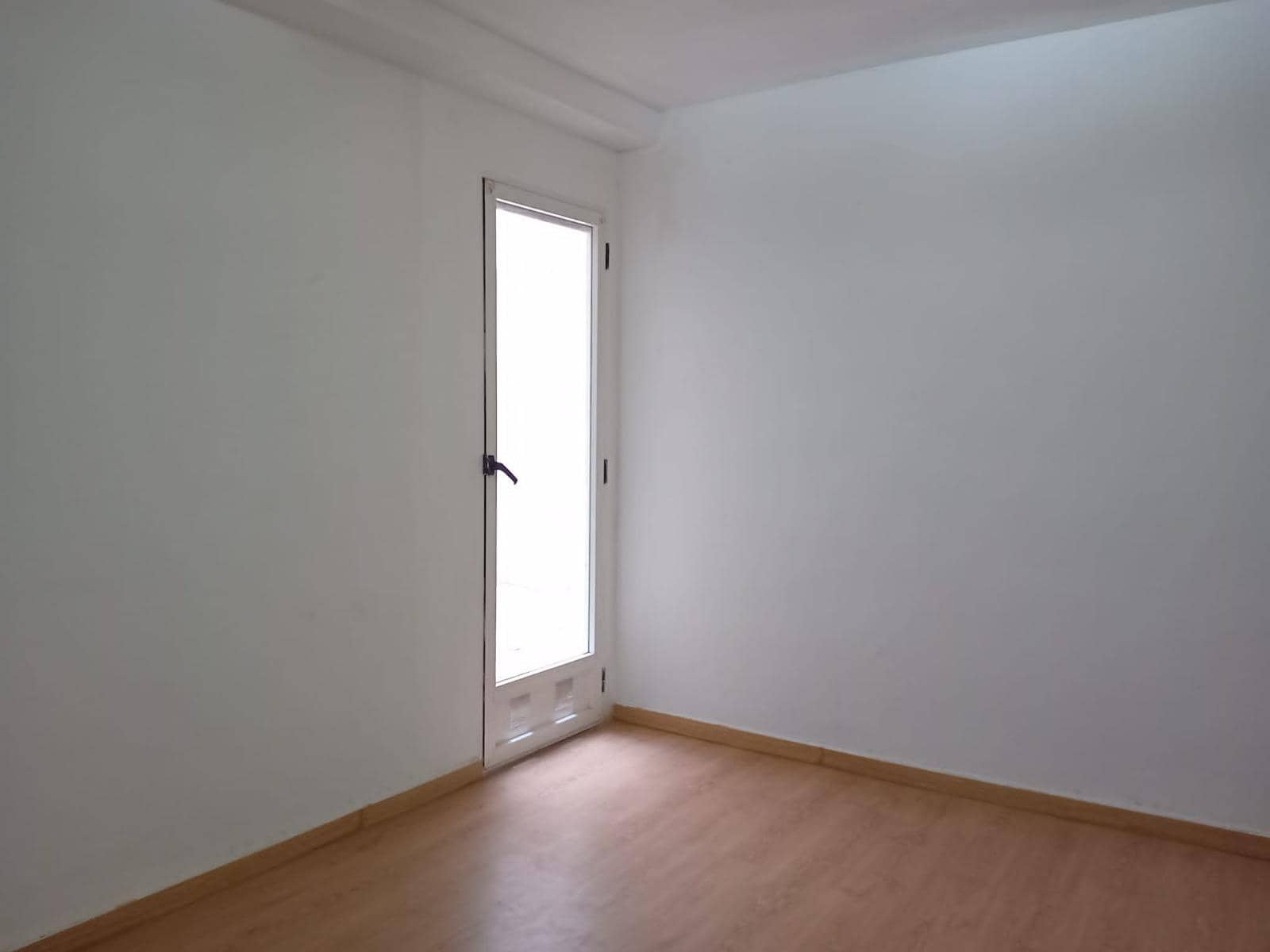 2 makuuhuone Asunto myytävänä paikassa Alicante kaupunki - 150 000 € (Ref: 9415967)