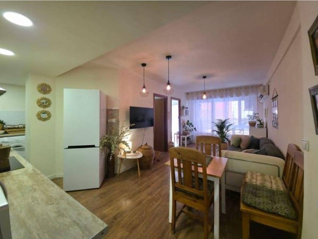 Piso de 4 habitaciones en Alicante / Alacant ciudad en venta - 196.000 € (Ref: 9441119)