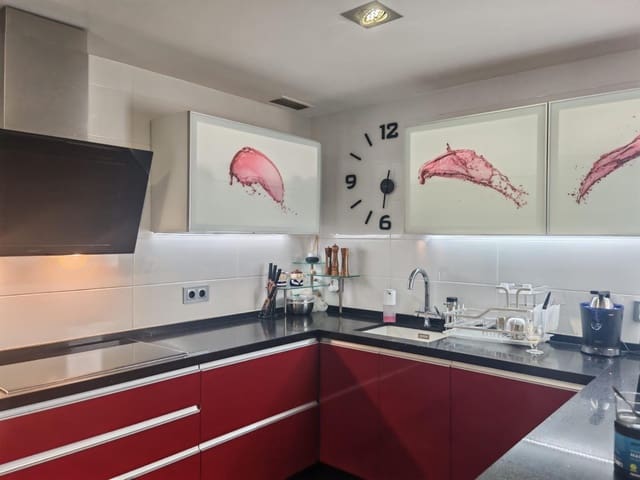 3 chambre Appartement à vendre à Centro, Santa Pola avec garage - 254 000 € (Ref: 9441379)