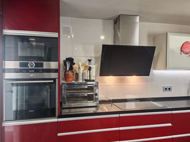 3 chambre Appartement à vendre à Centro, Santa Pola avec garage - 254 000 € (Ref: 9441379)