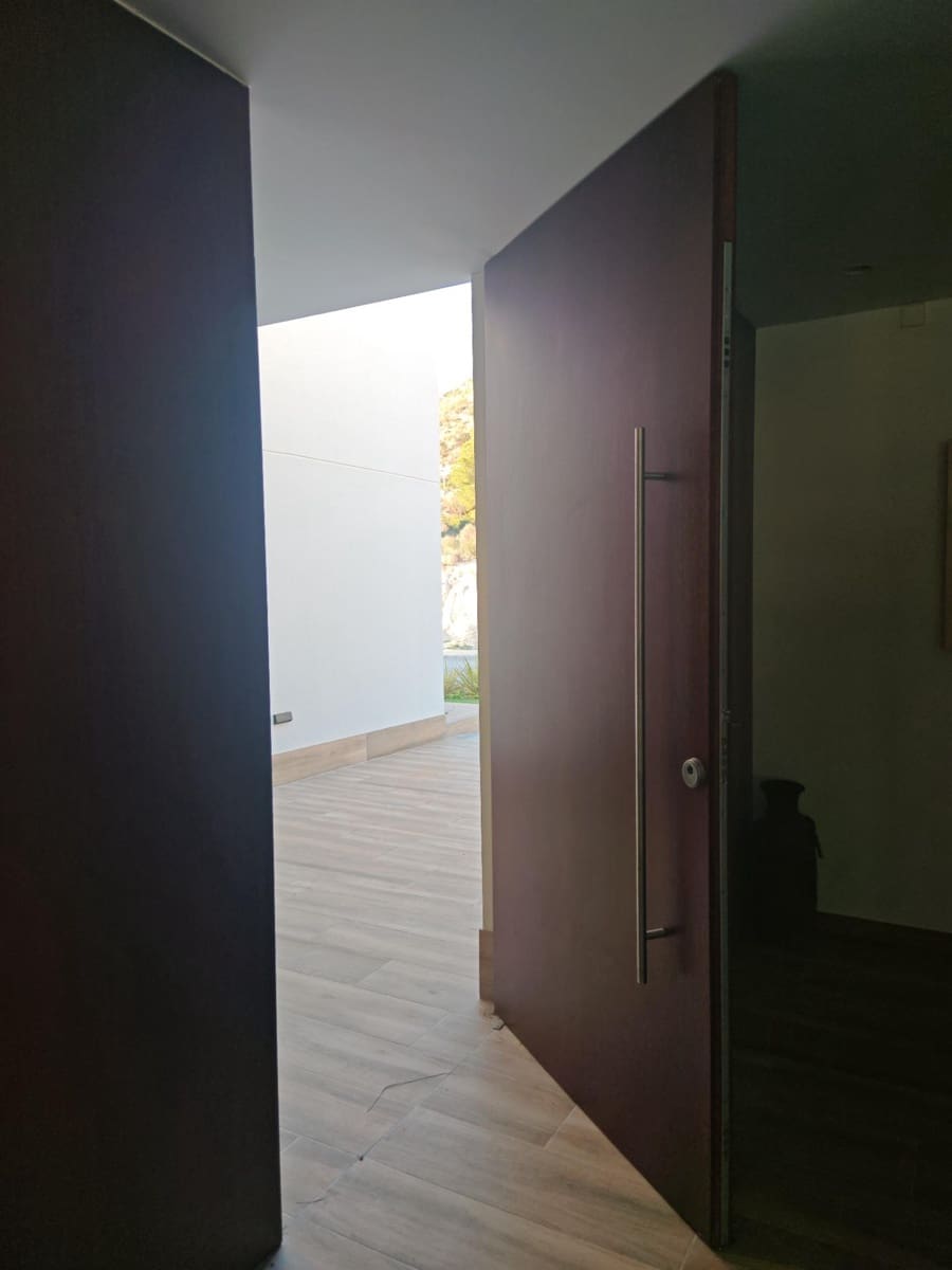 5 soveværelse Villa til salg i Monforte del Cid med swimmingpool - € 714.000 (Ref: 9441380)