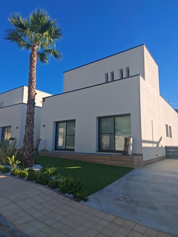 5 soverom Villa til salgs i Monforte del Cid med svømmebasseng - € 714 000 (Ref: 9441380)