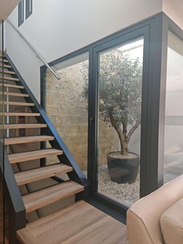 5 soverom Villa til salgs i Monforte del Cid med svømmebasseng - € 714 000 (Ref: 9441380)