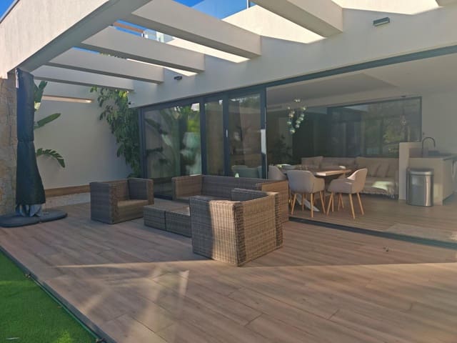 5 soverom Villa til salgs i Monforte del Cid med svømmebasseng - € 714 000 (Ref: 9441380)