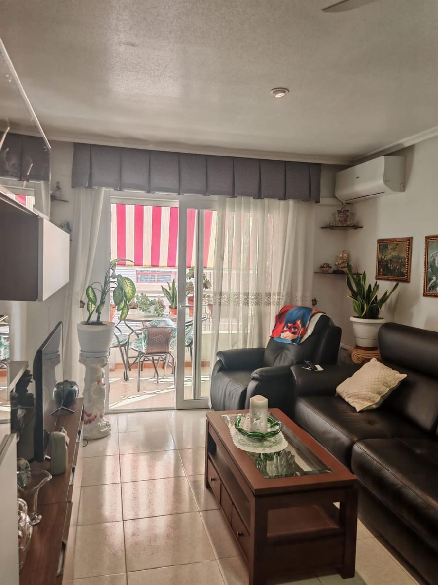 1 bedroom Flat for sale in Santa Pola with garage - € 150,000 (Ref: 9446357)