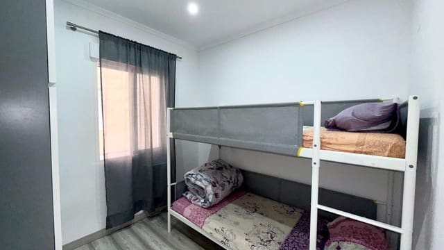 3 soveværelse Lejlighed til salg i Carolinas Bajas, Alicante by - € 270.000 (Ref: 9451649)