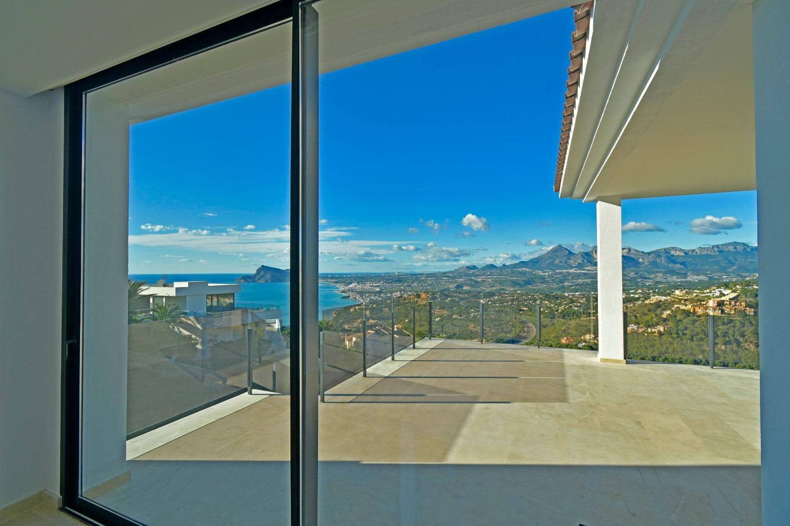 Chalet de 6 habitaciones en Altea en venta con garaje - 2.450.000 € (Ref: 9451650)