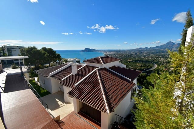 6 chambre Villa/Maison à vendre à Altea avec garage - 2 450 000 € (Ref: 9451650)